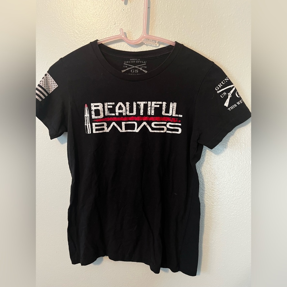 Grunt Style Black and White 'Beautiful Badass' Tee size medium